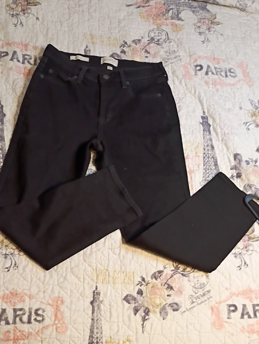 Women's Universal Thread Black Mid Rise Jeans